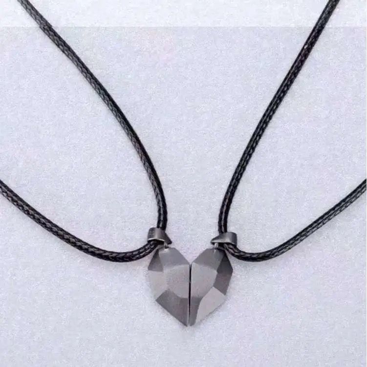 Heart-Shaped Magnetic Couple Necklace – Black & Silver Pendant Set Aura Rene