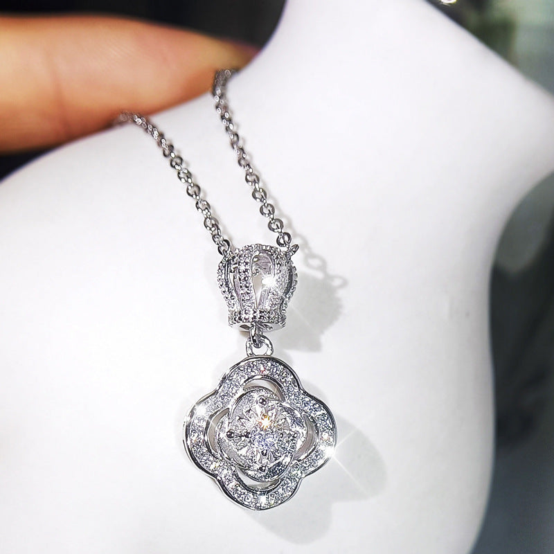 Four-Leaf Clover Pendant Necklace Aura Rene