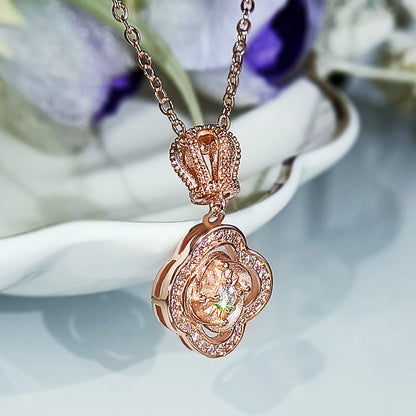 Four-Leaf Clover Pendant Necklace Aura Rene