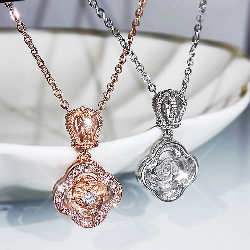 Four-Leaf Clover Pendant Necklace Aura Rene