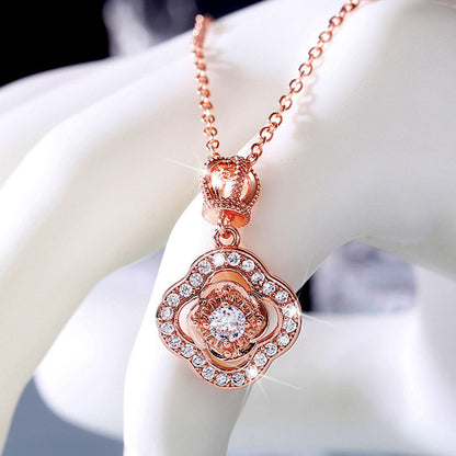 Four-Leaf Clover Pendant Necklace Aura Rene